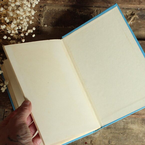 Vintage 1970s Book, Lady of Quality, Georgette Heyer, E. P. Dutton, romance - Picture 10 of 10